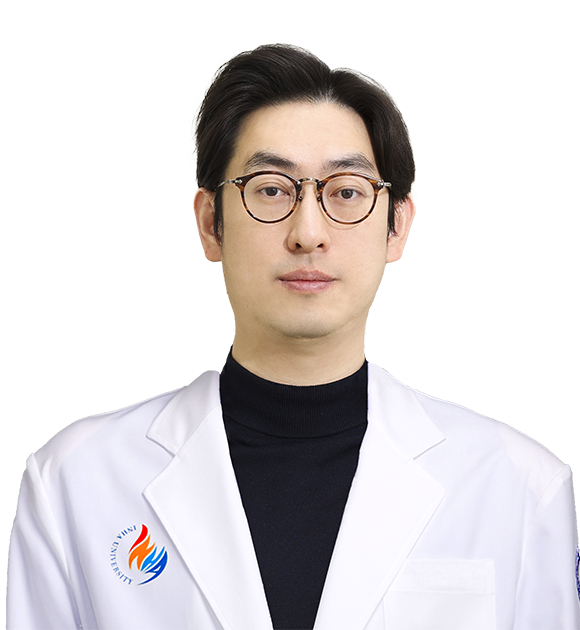유준일 의사 사진