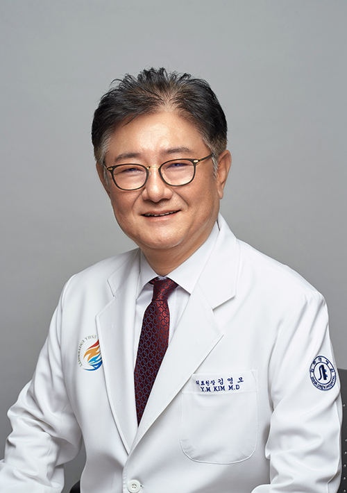 의료원장 김영모 사진